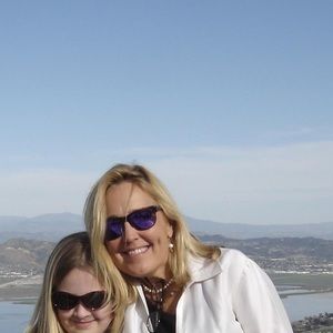 Meet your Posher, Morine